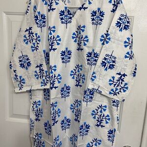 Elegant Blue and White Floral Long Sleeve Dress